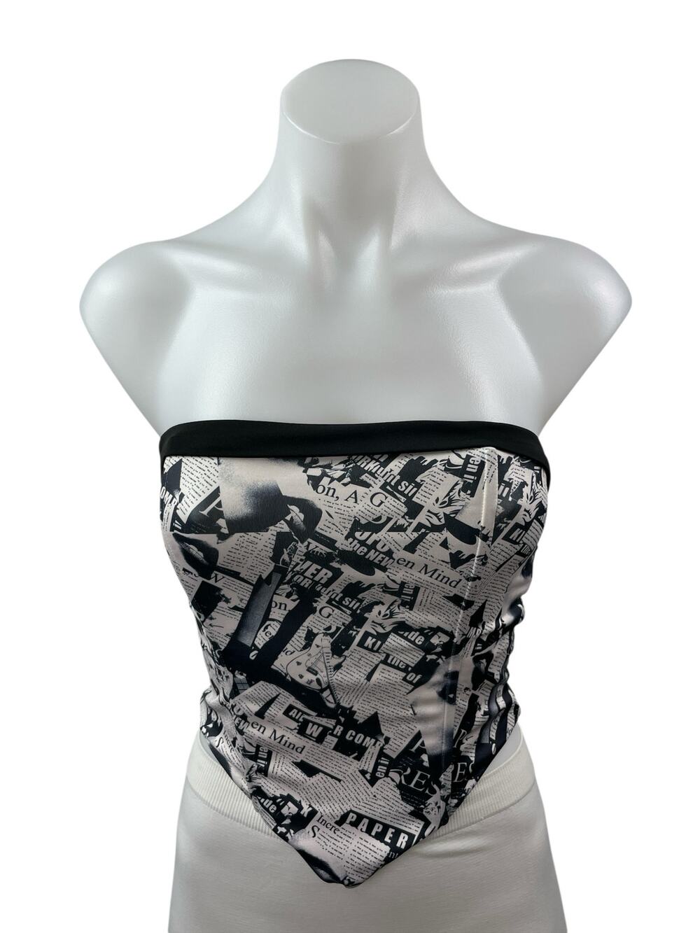Princess Polly Rafi Women's Newspaper Graphic Sleeveless Crop Tube Bandeau Top 2